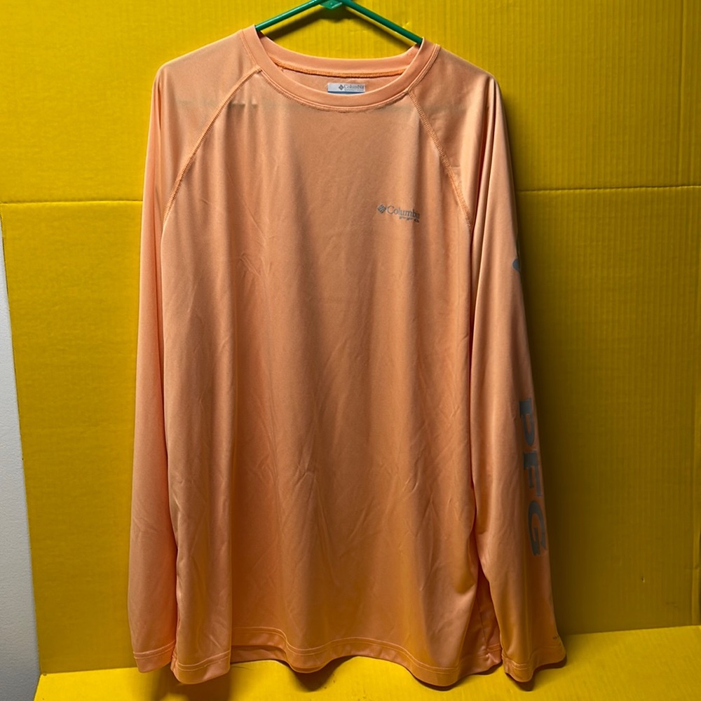 Columbia Sportswear Company Omni-Shade long sleeve crew neck orange shirt, XL